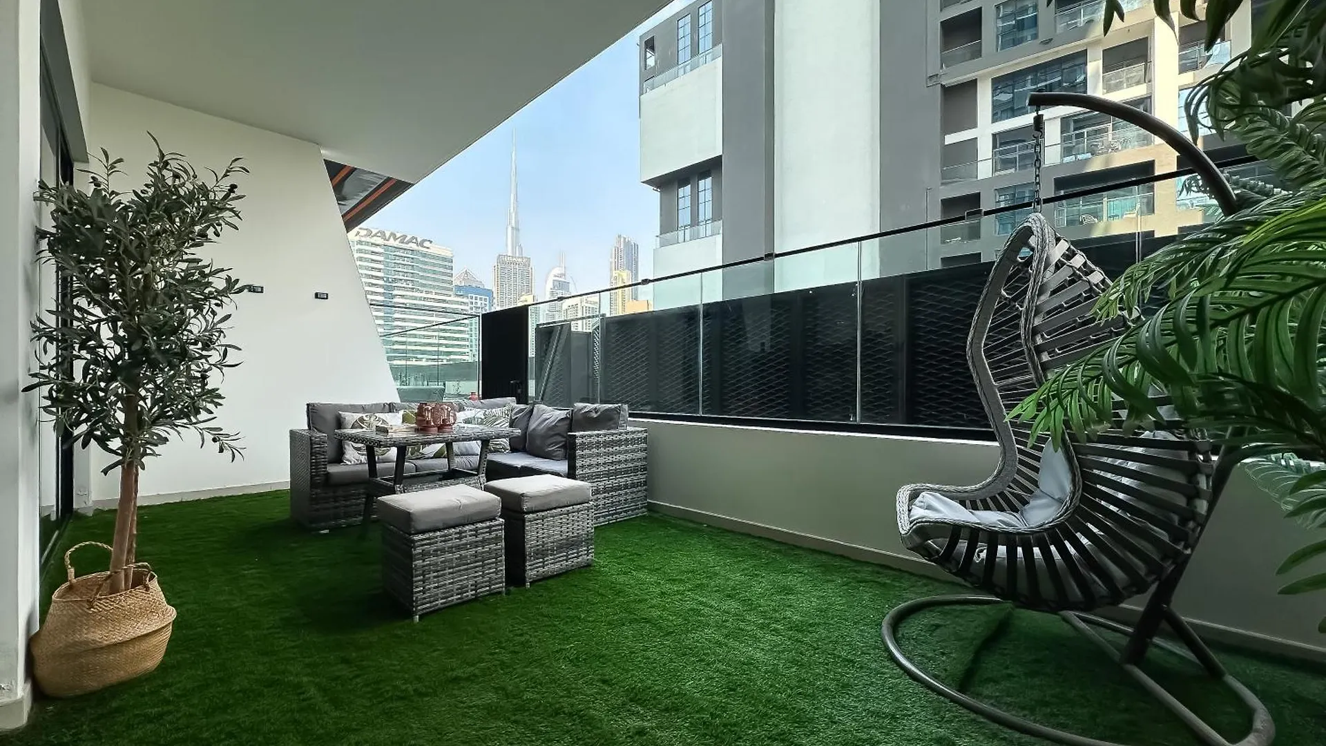 Trophy Lux Suite With Garden Balcony And Burj Khalifa Views Dubai 0*,