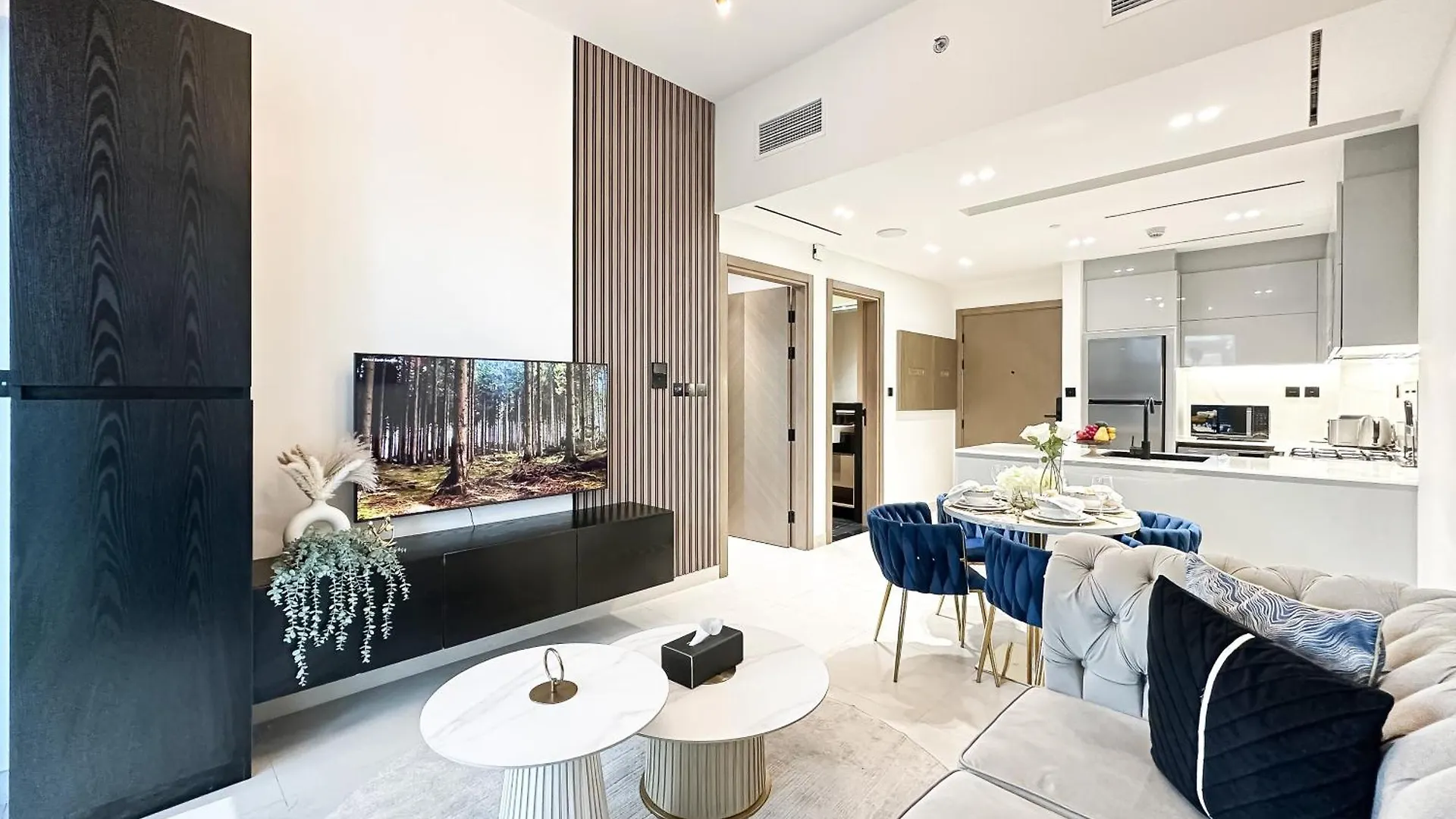 Trophy Lux Suite With Garden Balcony And Burj Khalifa Views Dubai