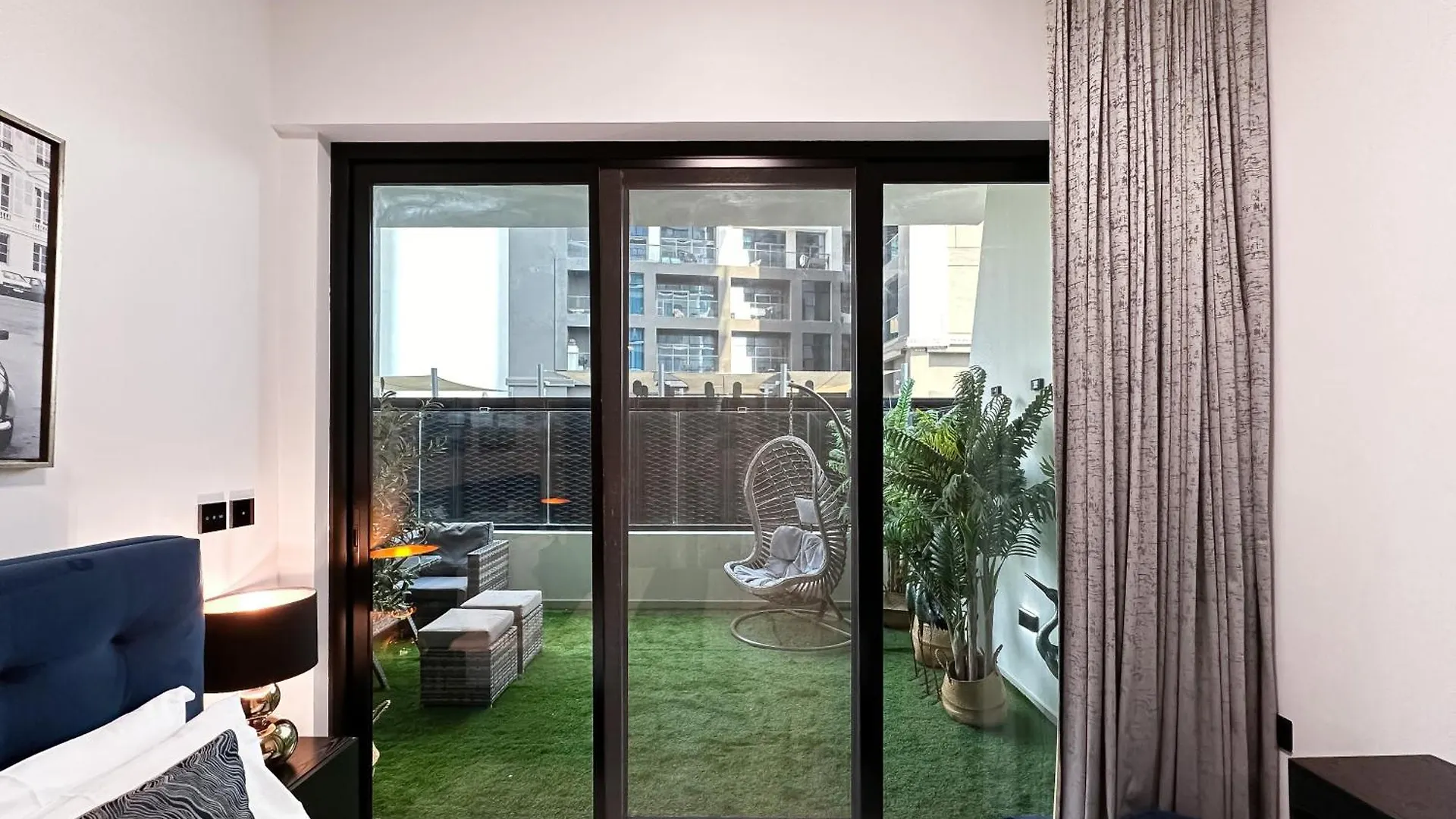 Trophy Lux Suite With Garden Balcony And Burj Khalifa Views Dubai Apartment